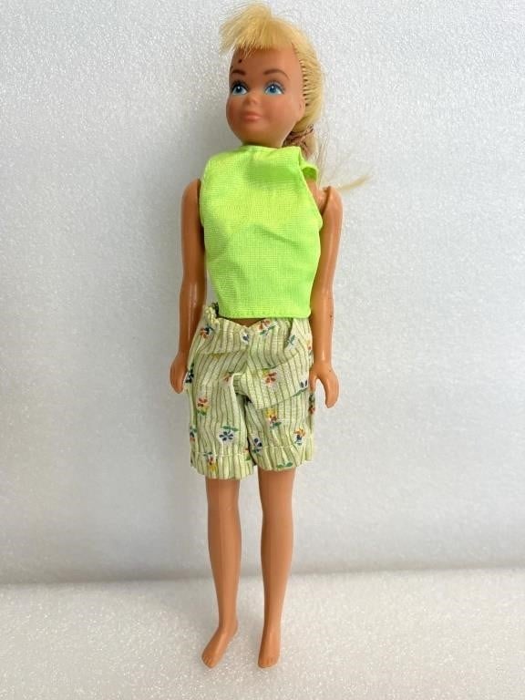 Vintage Barbie Skipper Doll