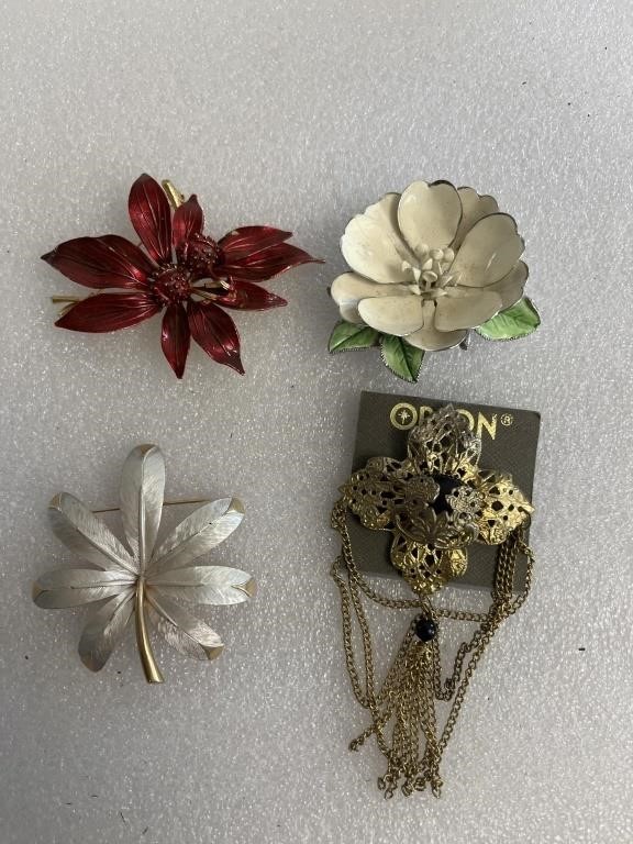 Vintage Enamel Flower Brooches plus decorative