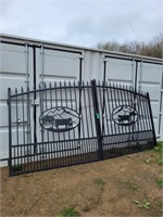 14' DRIVEWAY GATE W/ COWS