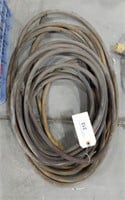 2 AIR HOSES WITH ENDS