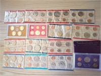 Large lot of US Mint Proof and Uncirculated coin