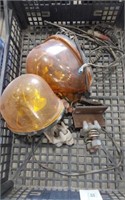 2 STROBE LIGHTS WITH MOUNTING BRACKETS