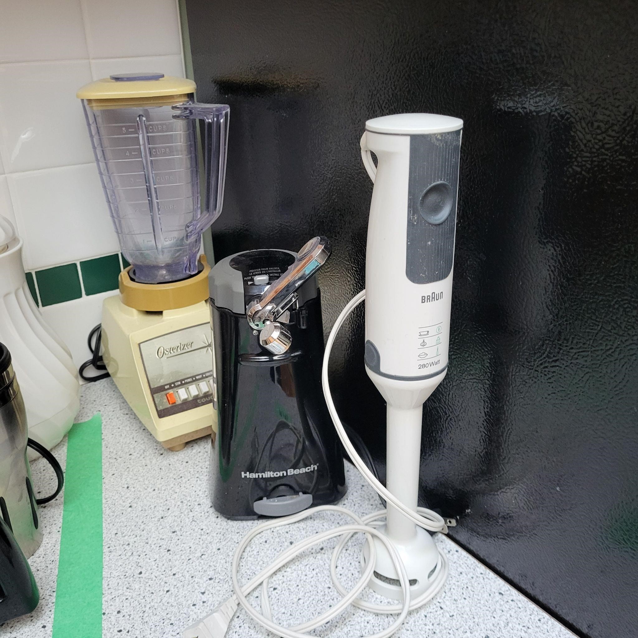 M196 Blender Can opener and handmix