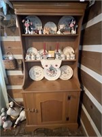 China Cabinet 73"H x 34"W x 15"D  (No Contents)