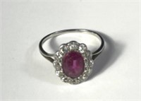 12 diamond stone with pink stone 14kt gold ring