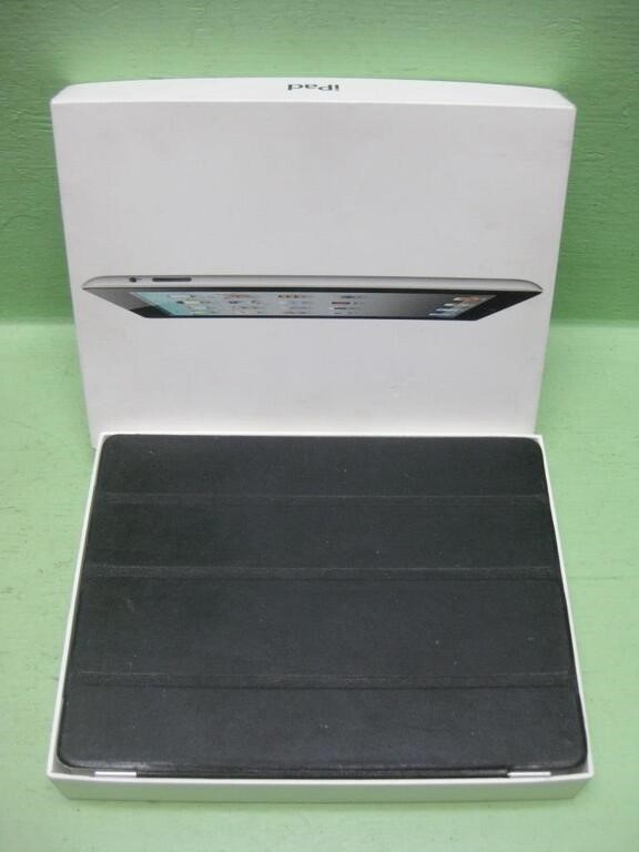 32 GB Apple iPad In Box - Untested