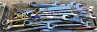 (Approx 20) 2-3/8" Combo Wrenches