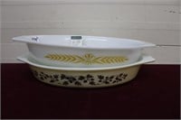 Pyrex Royal Wheat & Gold Acorn Divided  Dishes