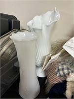 2 milk glass vases
