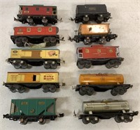 lot of 10 Tin Lionel Train Cars