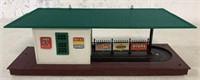 Lionel Freight Station w/ Box
