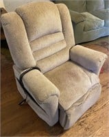 Small Pride Lift Chair