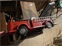 metal fire engine  truck ROSSMOYNE O