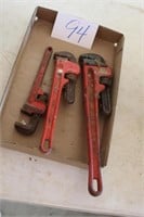 3 PIPE WRENCHES, 1 CRAFTSMAN 18"