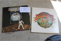 2 LPS, SATURDAY NIGHT FEVER, SGT PEPPERS VINYL