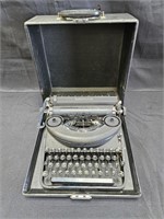 Vintage Remington portable office typewriter