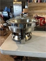 round chafing dish, 13.5 wide.lid, small dish,deep
