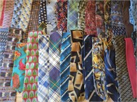 Tub of 40 vintage men's ties