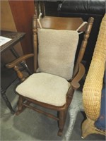 SOLID WOOD ROCKING CHAIR WITH PAD