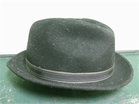 Vintage Country Gentleman 100% Wool Felt Hat