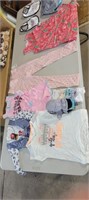 LOT OF NEW CHILDREN'S CLOTHES