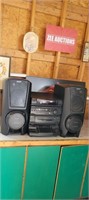 SONY LBT-D690 WITH SPEAKERS