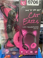 HYPE CAT EARS LED HEADPHONES RETAIL $20