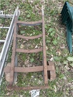ANTIQUE FEED CART
