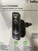 MAGNETIC WIRELESS CAR CHARGER RETAIL $40