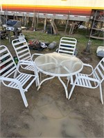 PATIO TABLE+4 CHAIRS
