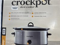 CROCKPOT SLOW COOKER RETAIL $70
