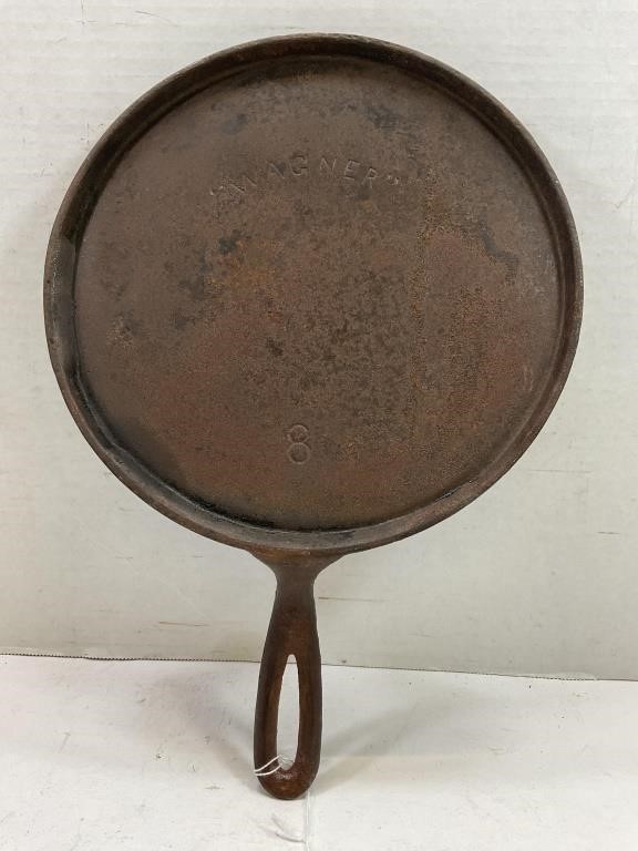 early wagner cast iron flat skillet
