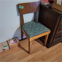 M305a MCM Chair in Bedroom