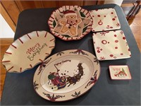 2 Christmas platters, 1 decorative plate for