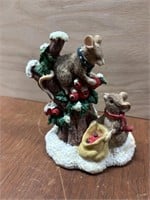 Christmas Mice Figurine