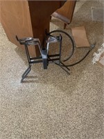 Deep fryer stand with propane hook up and deep