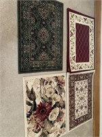Rugs 2'3" x 3'3" ( 2 matching burgandy middle and