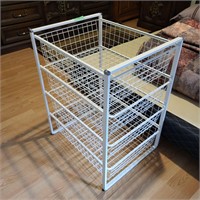 M331 Wire basket stand 2