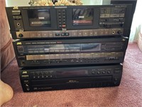 JVC  STEREO SYSTEM WITH  SPEAKERS