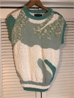 VINTAGE ANGENIE SWEATER SMALL