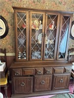 KROEHLER CHINA CABINET - NO CONTENTS-45X54X18"