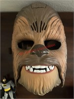 Hasbro Chewbacca Mask Works (JACK living room)