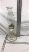 F12) VINTAGE GIANT BRAND LAMP, USES OIL
