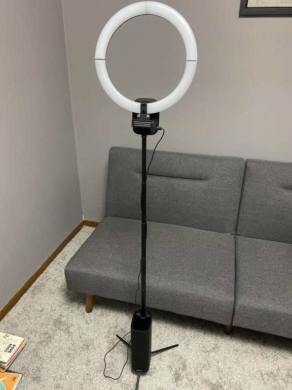 Ring light on stand, clip for phone holder is