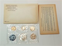 Uncirculated 1965 special Mint set with silver