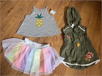C10) Girls 2T clothes