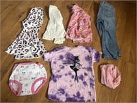 C10) Girls clothes size 2T