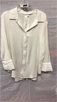 R3) WOMENS SMALL WHITE BUTTON UP, DRESSY
