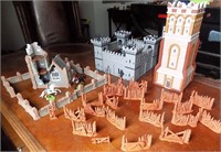 KNIGHTS AND CASTLE PLAY SET