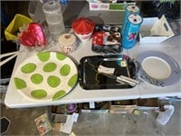 MISCELLANEOUS PLATTERS AND COOKING ITEMS